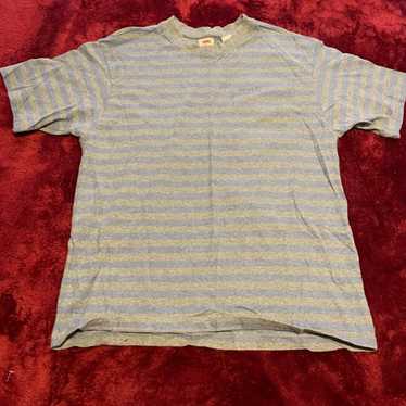 New Mens XSmall Relaxed Fit Levis Tee w/ Pale Pur… - image 1