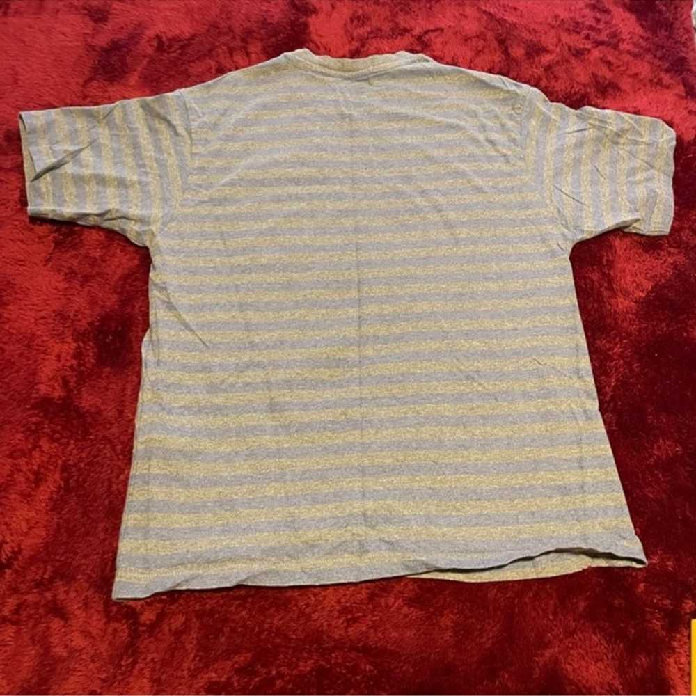 New Mens XSmall Relaxed Fit Levis Tee w/ Pale Pur… - image 2