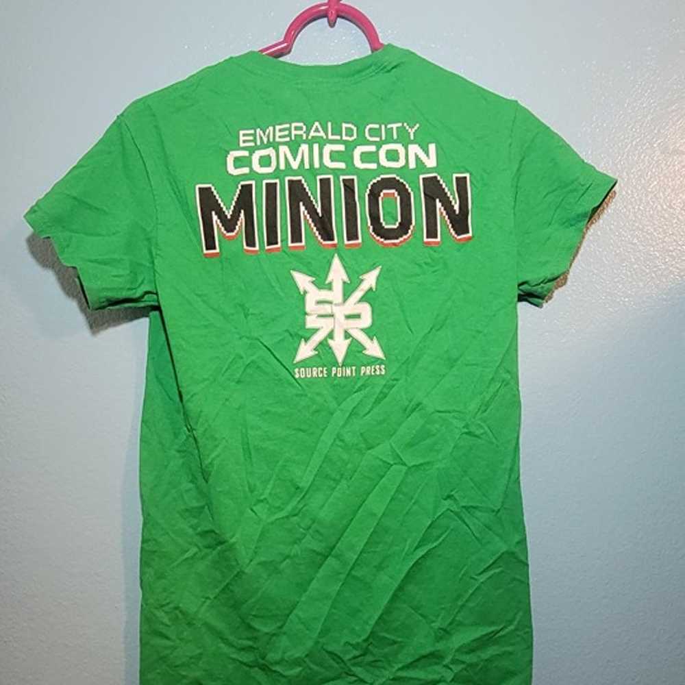 Emerald City Comic Con Staff Shirt Minion 2021 Se… - image 2