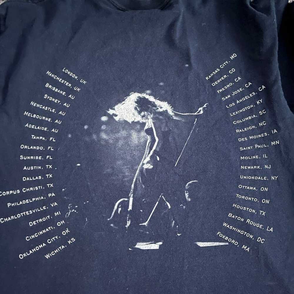 Taylor Swift Fearless Tour T shirt!! (AUTHENTIC:) - image 3