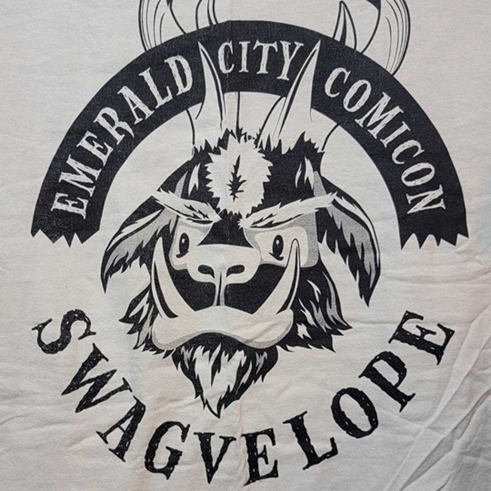 Emerald City Comic Con Exclusive Shirt swagvelope… - image 4
