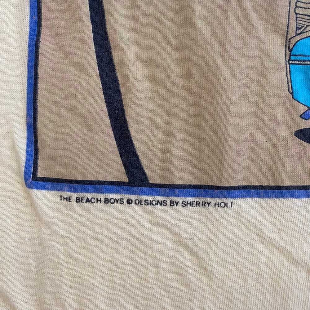Vintage 25 anniversary Beach Boys t-shirt - image 3
