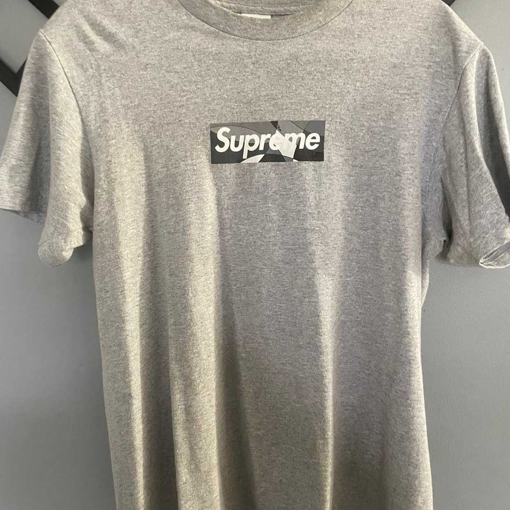 Pre-owed Supreme tshirt Men sz S gray - image 1