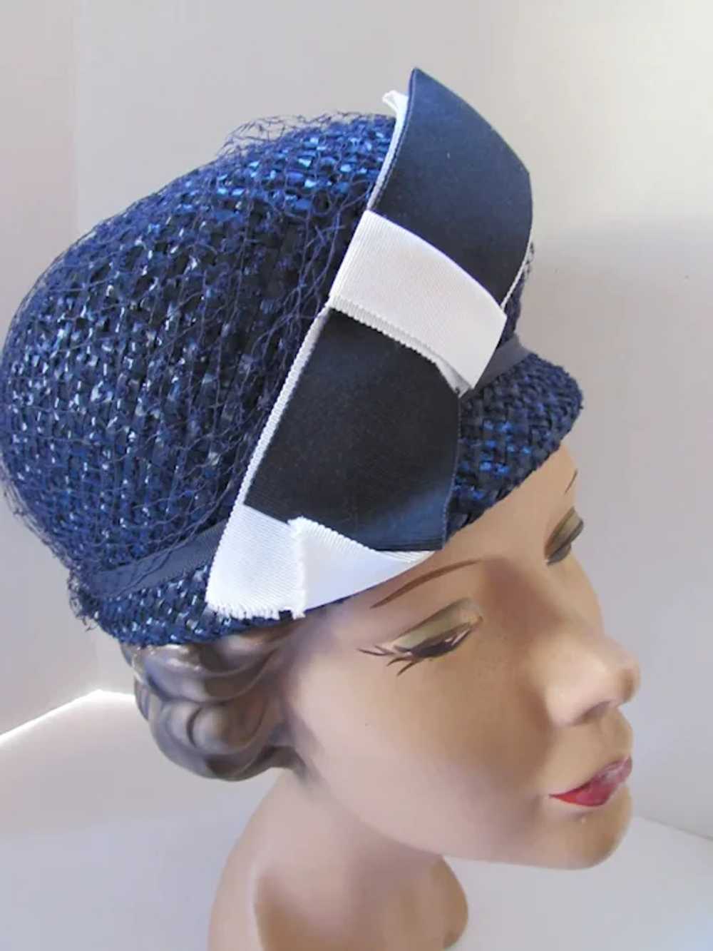 SALE 1960 Era Spring Summer Bubble Hat in Navy Ce… - image 3