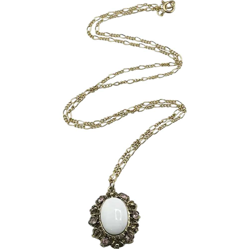 Vintage white milk glass pendant necklace - image 1