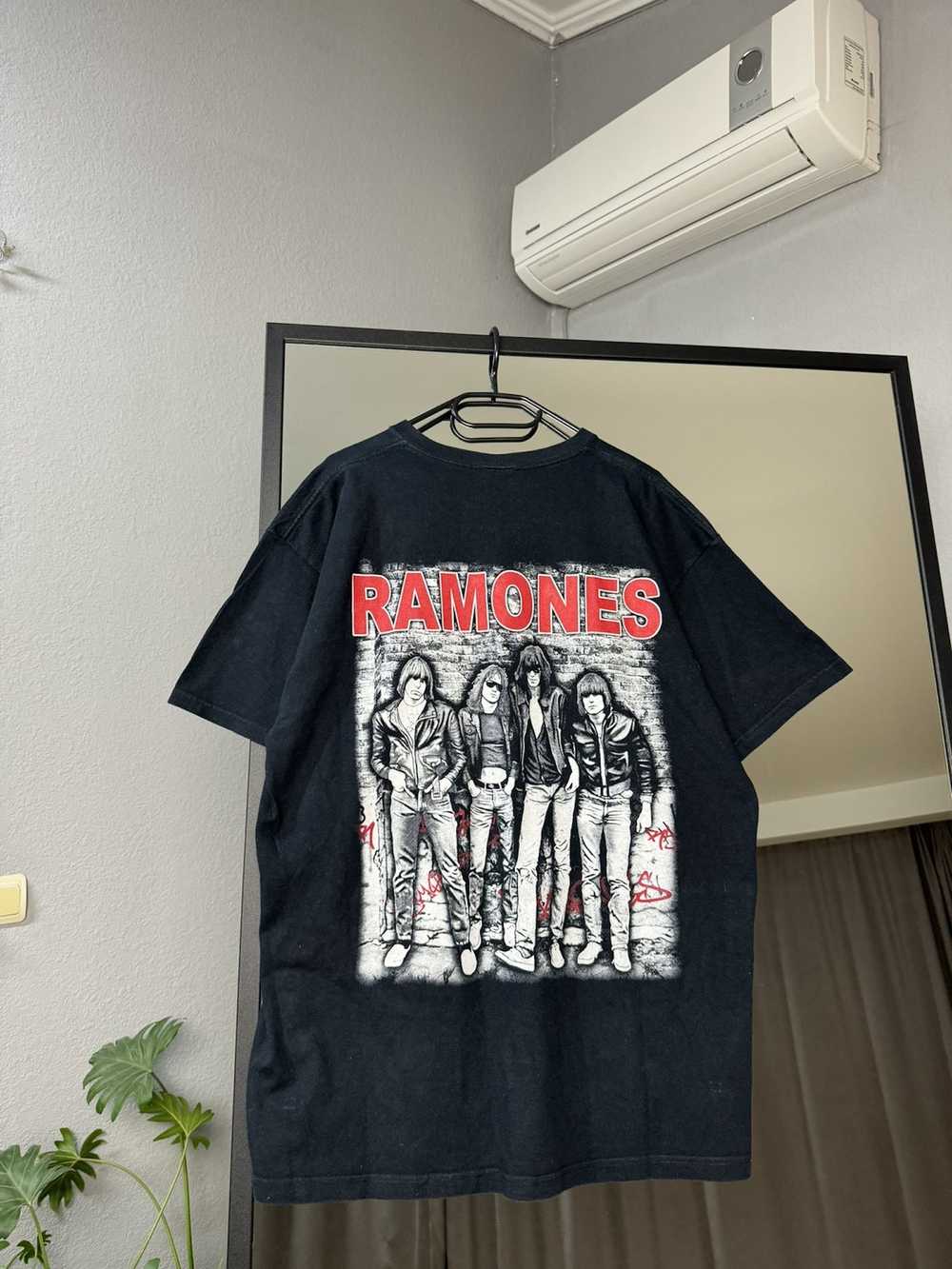 Band Tees × Rock T Shirt × Vintage Vintage Ramone… - image 1