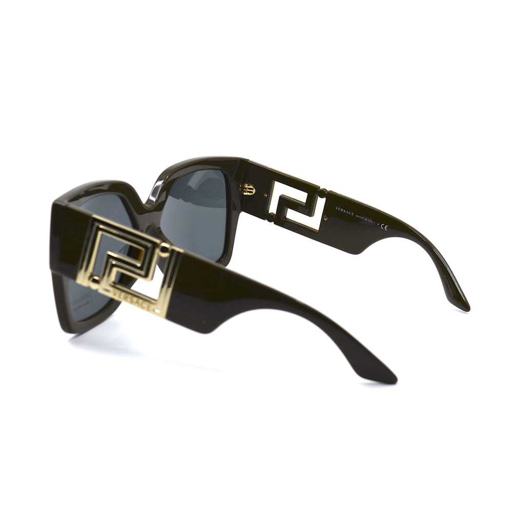 Versace Oversized sunglasses - image 6