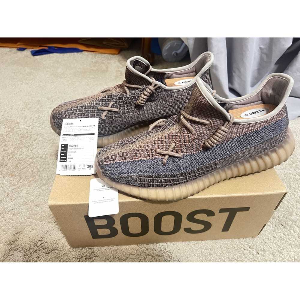 Yeezy x Adidas Boost 350 V2 cloth lace ups - image 5
