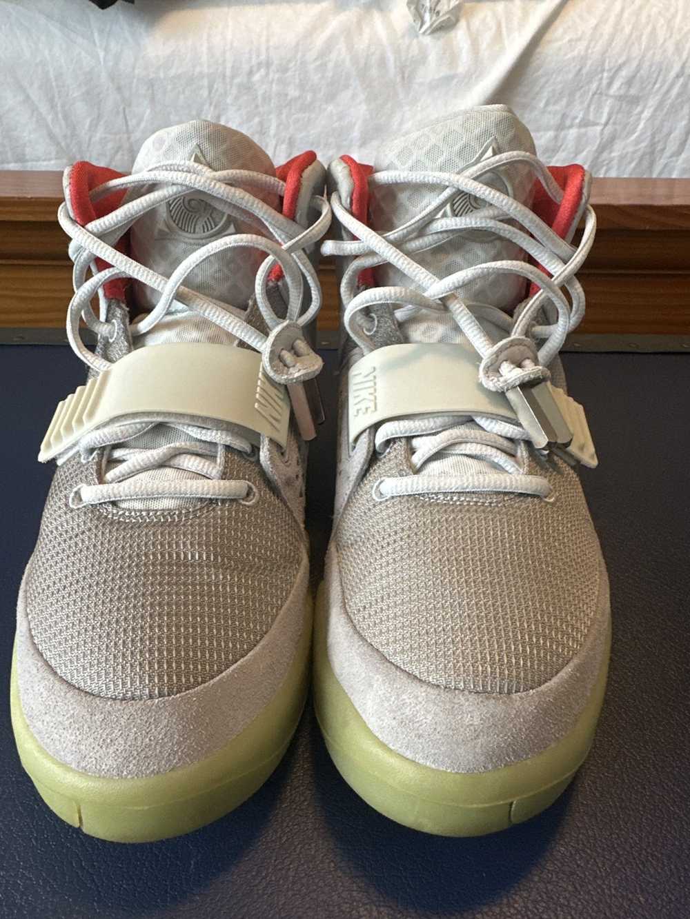 Kanye West × Nike Nike Air Yeezy 2 Platinum - image 3