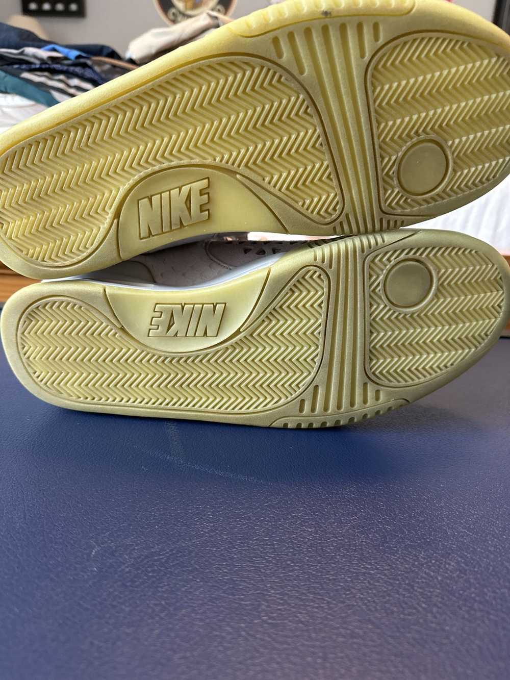 Kanye West × Nike Nike Air Yeezy 2 Platinum - image 5