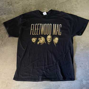 Gildan Fleetwood Mac Live Tour 2013 T-shirt - image 1