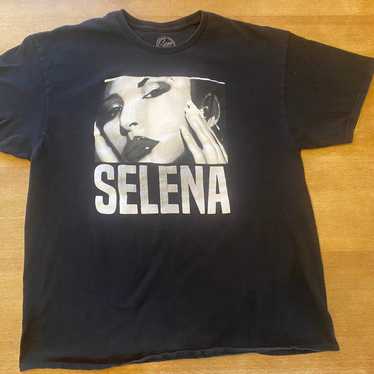 Selena Quintanilla Official Merchandise Big Graph… - image 1
