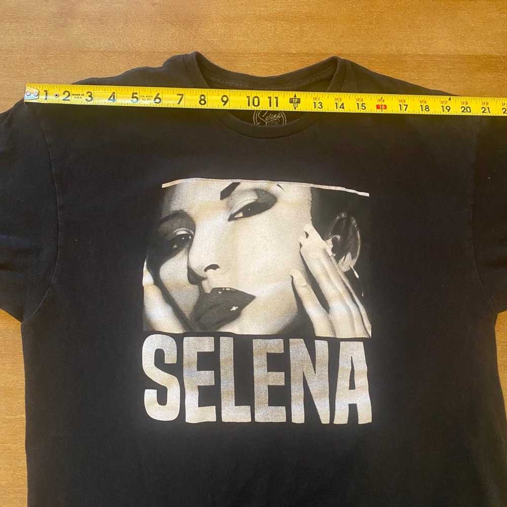 Selena Quintanilla Official Merchandise Big Graph… - image 5