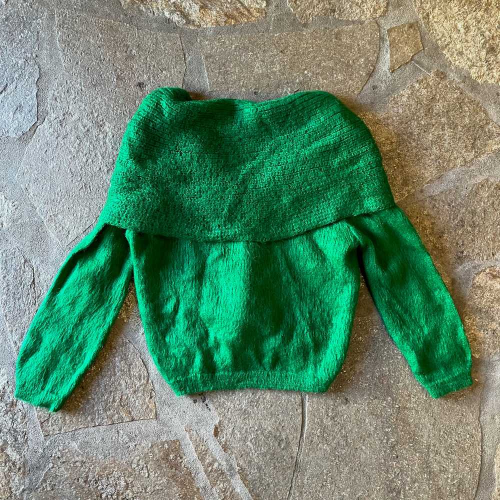 1950s Kelly Green Mohair Shawl Collar Sweater - image 4