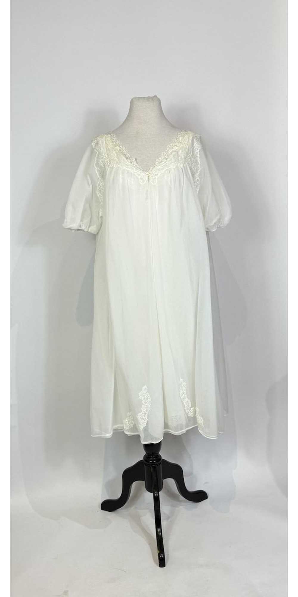 1960s Kayser White Chiffon Lace Trim Peignoir Sli… - image 6