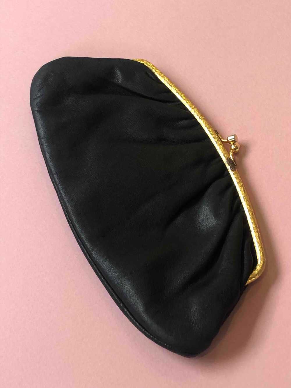 Wallet - Superb 60s evening clutch in the shape o… - image 3