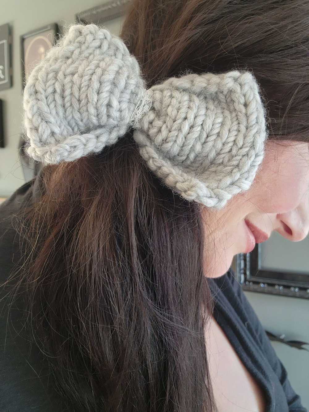 The "Ice Queen" Hand Knit Hair Bow - image 3