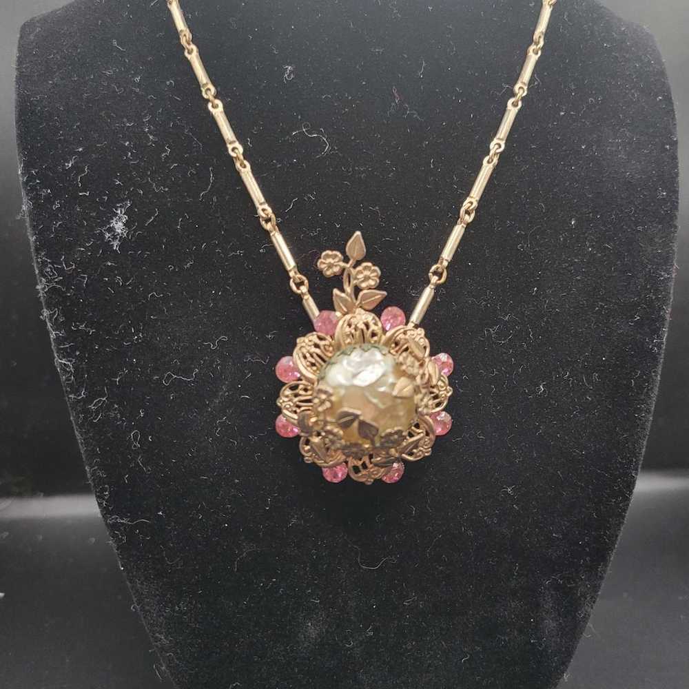 Vintage goldtone and pink Rhienstone victorian co… - image 6