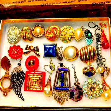 Vtg lot~clip earrings~made Into pendants - image 1