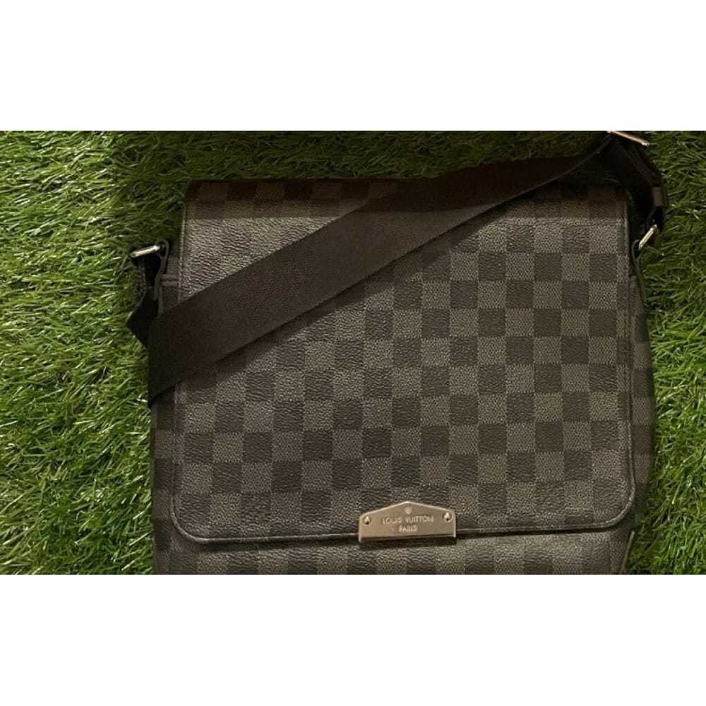 Louis Vuitton District leather travel bag - image 3