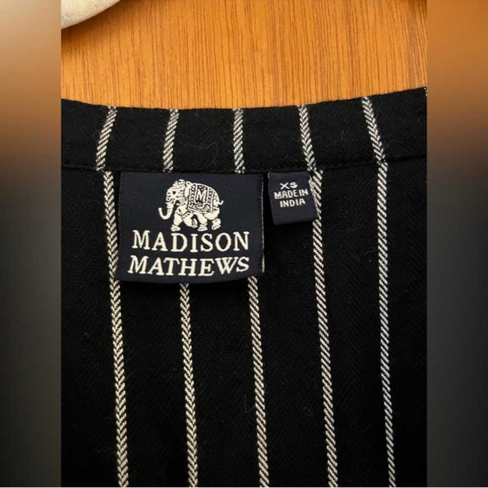 Madison Mathew’s black dress - image 5