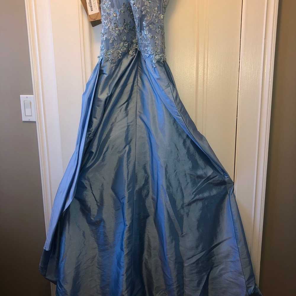 Prom dress / evening gown size 2 - image 6