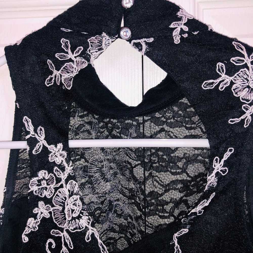 two-piece lace dress - image 5