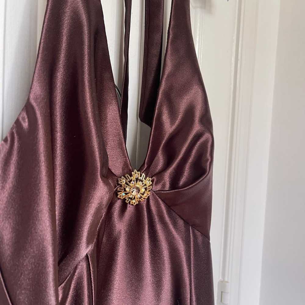 Brown Silk Halter Dress with Golden Sequin Broach - image 2