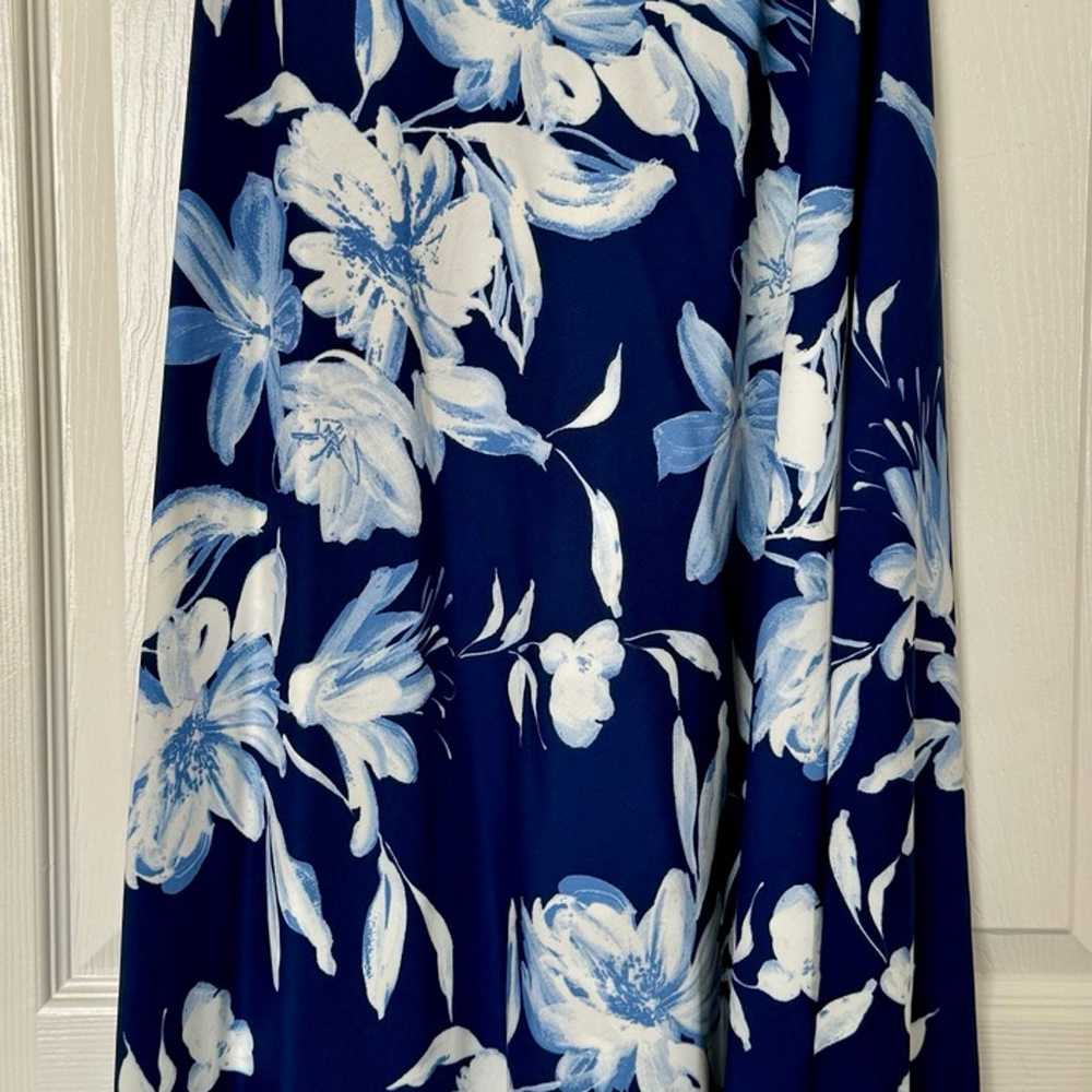 Lulu’s Two-Piece Floral Maxi Dress - image 7
