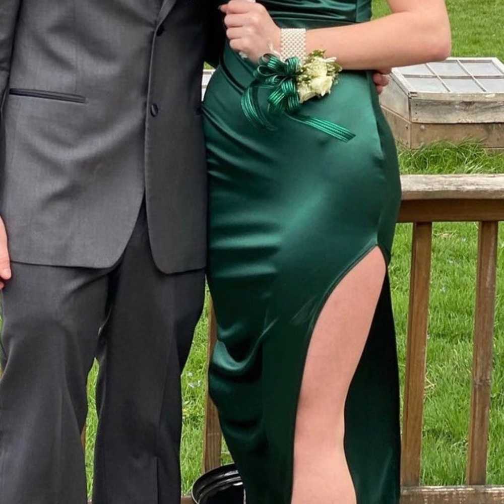Satin green bodycon formal dress, was worn once a… - image 2