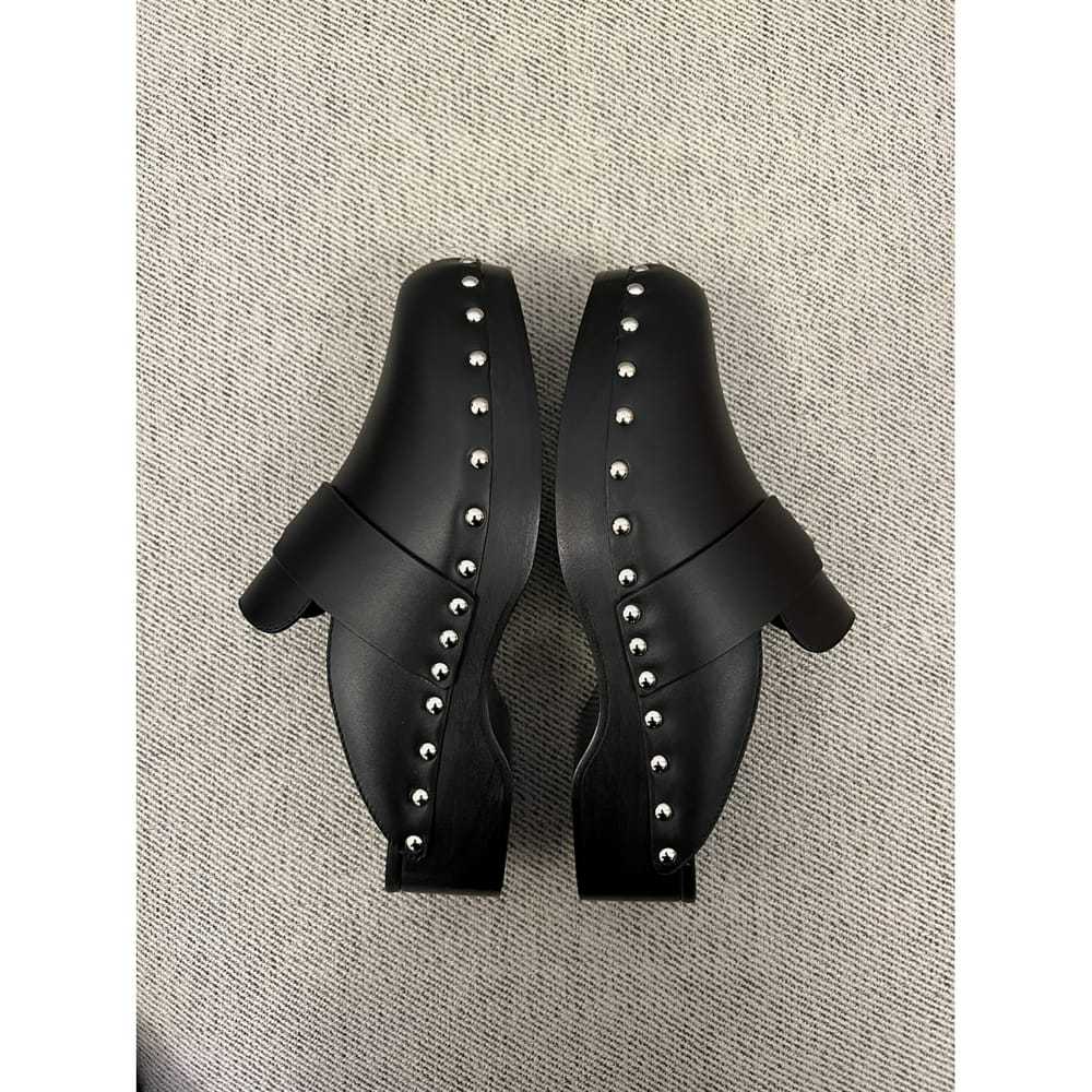 Hermès Calya leather mules & clogs - image 4
