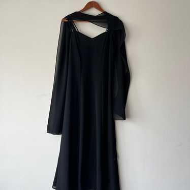 Social Circles formal chiffon black evening gown s