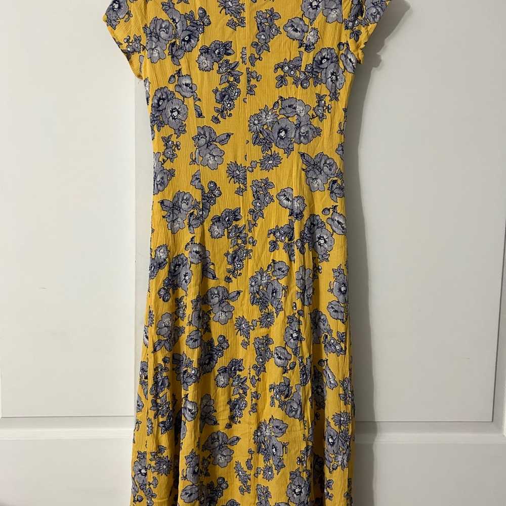 Lucinda Yellow Floral Print Button Front Midi Dre… - image 3