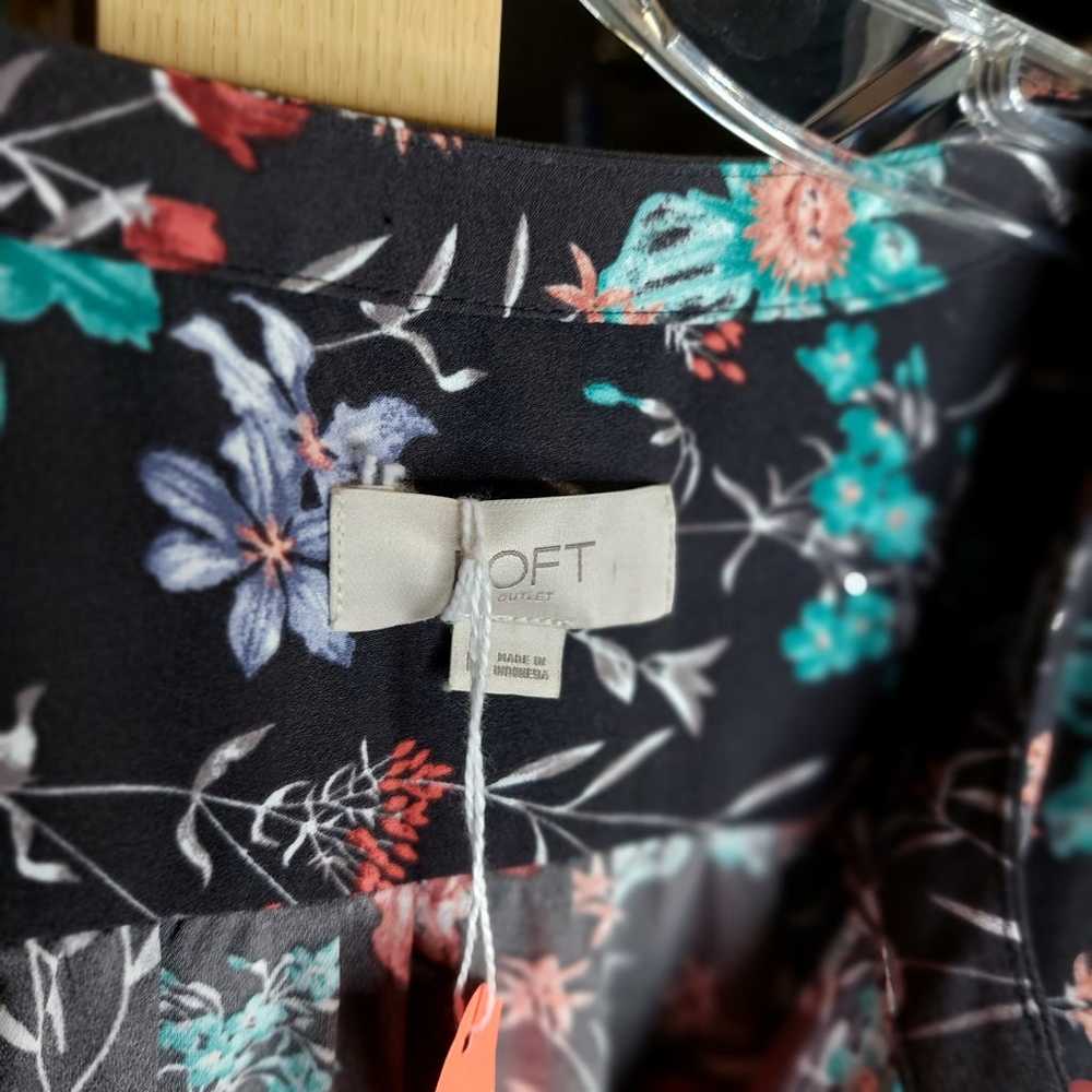Ann Taylor Loft Gray Floral Shirt Dress Medium Co… - image 10