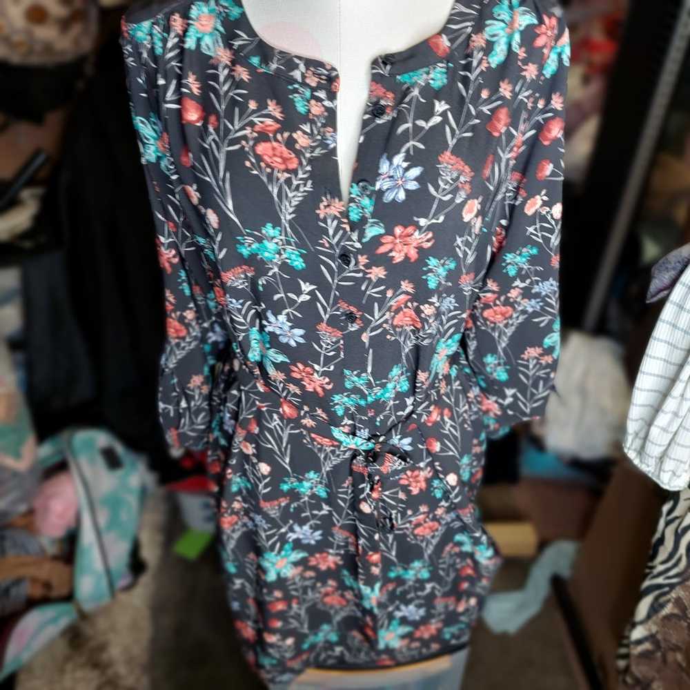 Ann Taylor Loft Gray Floral Shirt Dress Medium Co… - image 3
