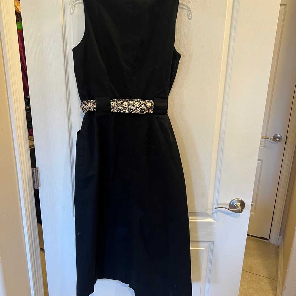 anne klein sleeveless midi dress with logo belt - image 4