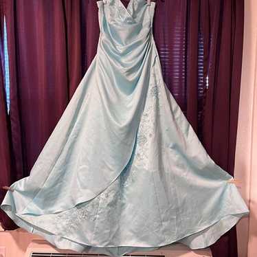 Long teal gown