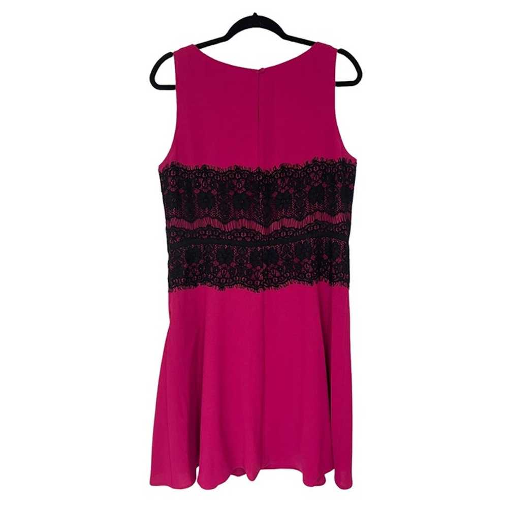 Size 12 ANN TAYLOR LOFT FUCHSIA/BLACK LACE FIT & … - image 5