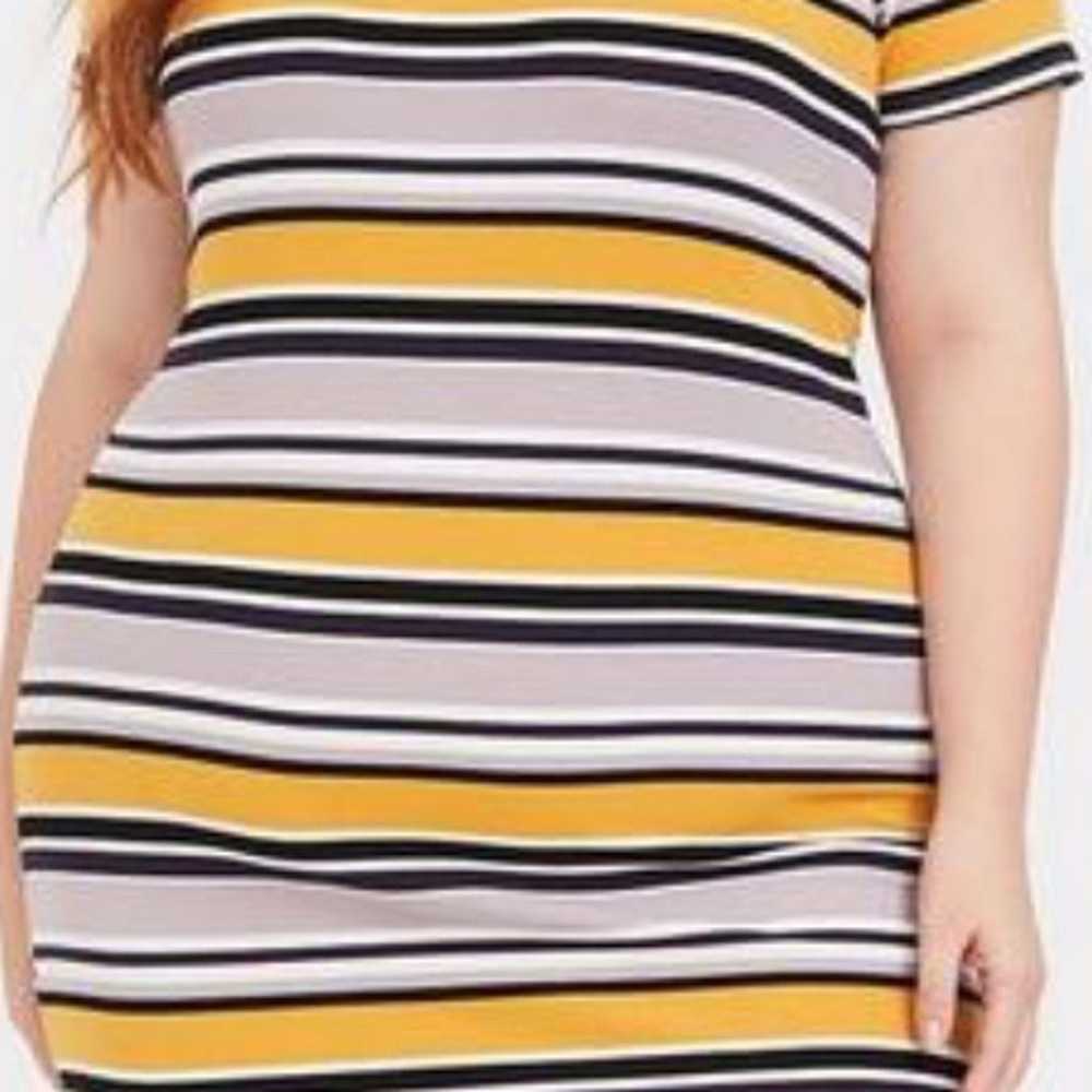 Torrid (Size 2) Yellow Multi Stripe Rib T-Shirt D… - image 7