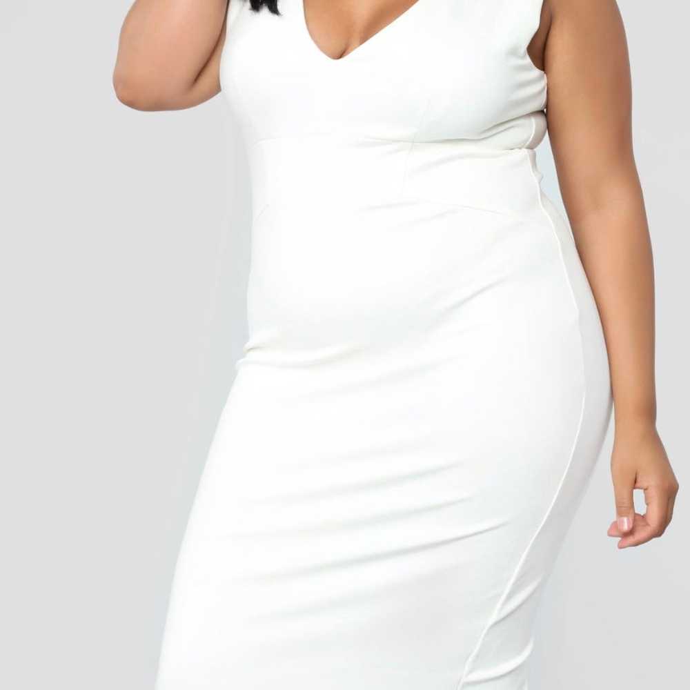 NWOT Fashion Nova Ivory sleeveless dress with Rhi… - image 1