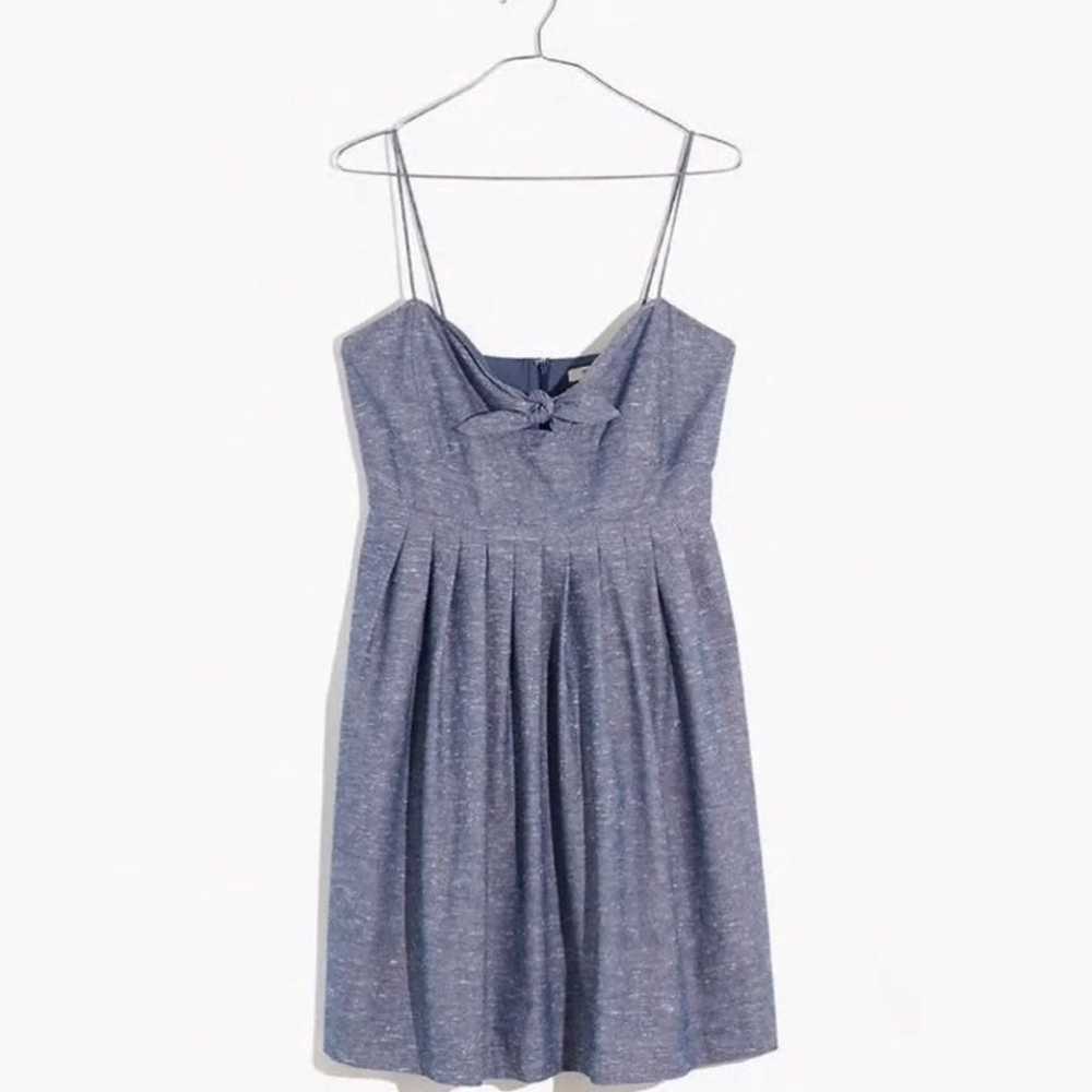Madewell Short Tie Front Denim Chambray - image 3