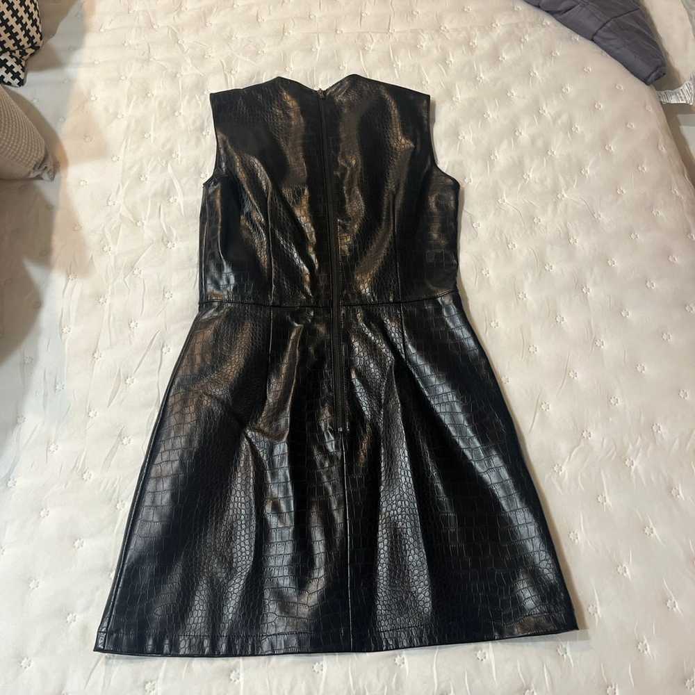 French connection faux leather dress size 6 fits … - image 4