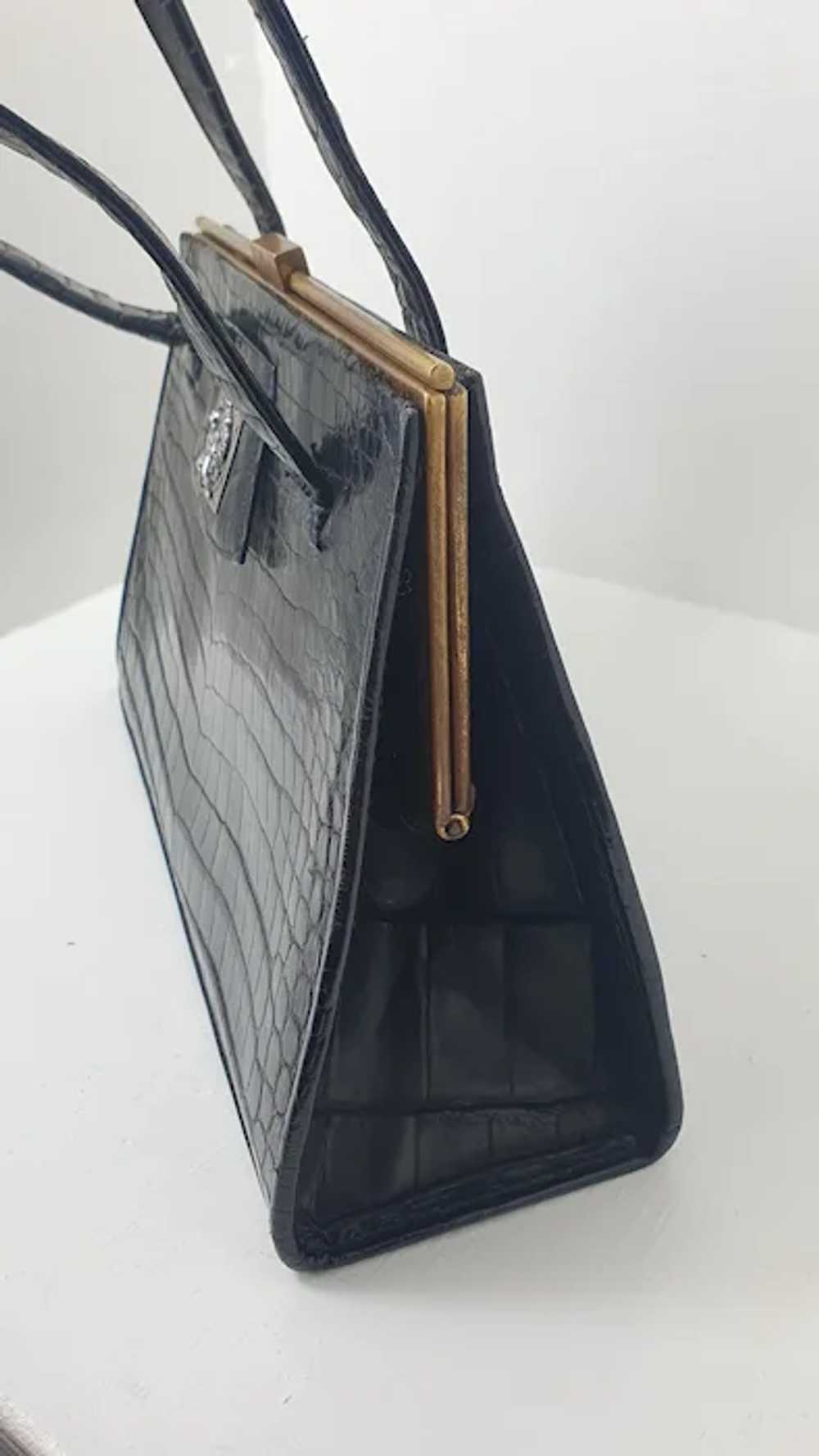 Stunning late 1930s glossy black Crocodile handba… - image 5