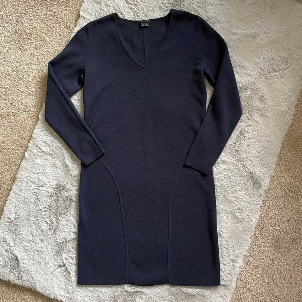 Theory wool navy blue v neck long sleeve bodycon … - image 6