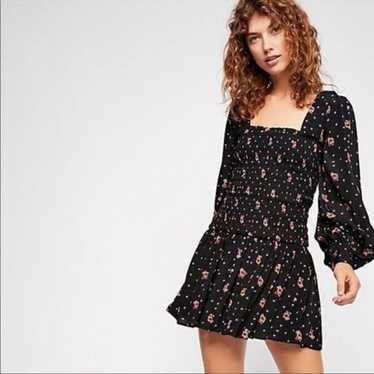 Free People Black online Ditsy Floral Smocked Off Shoulder Maxi Dress Medium