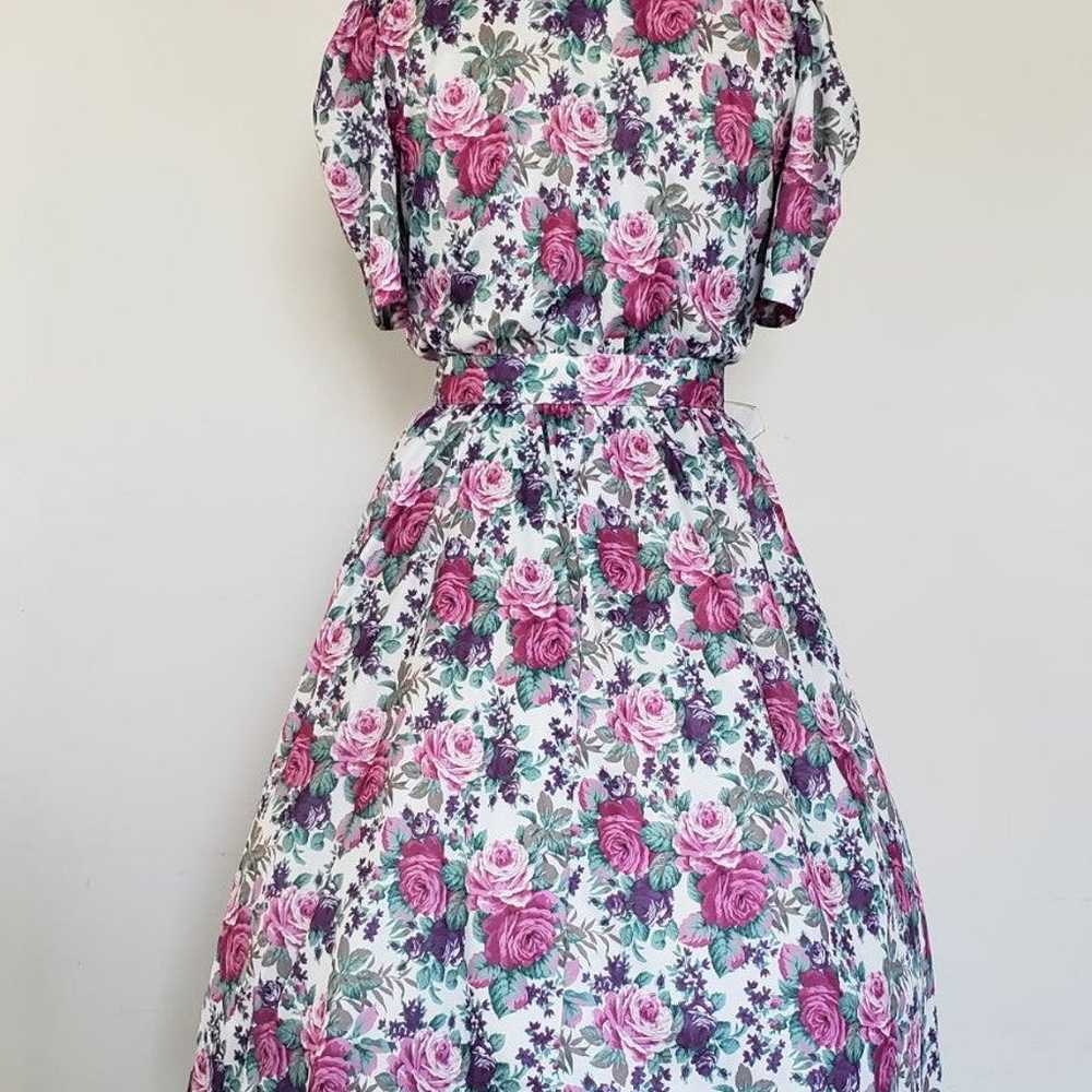 1980s Vintage Roses Dress - image 4