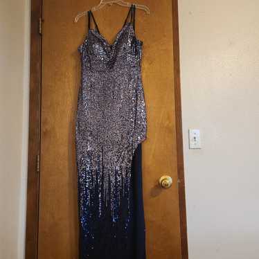 Formal floor length evening gown - image 1