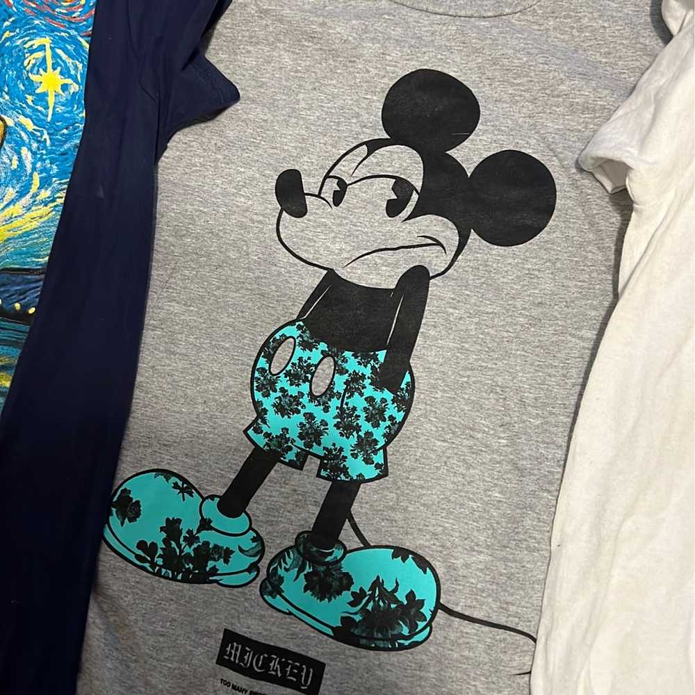 4 Adult Small Mickey t-shirts - image 4