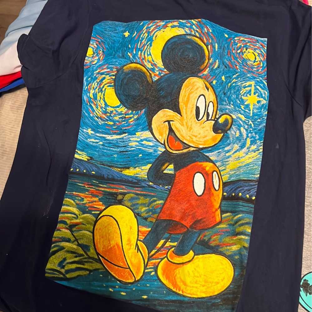 4 Adult Small Mickey t-shirts - image 5