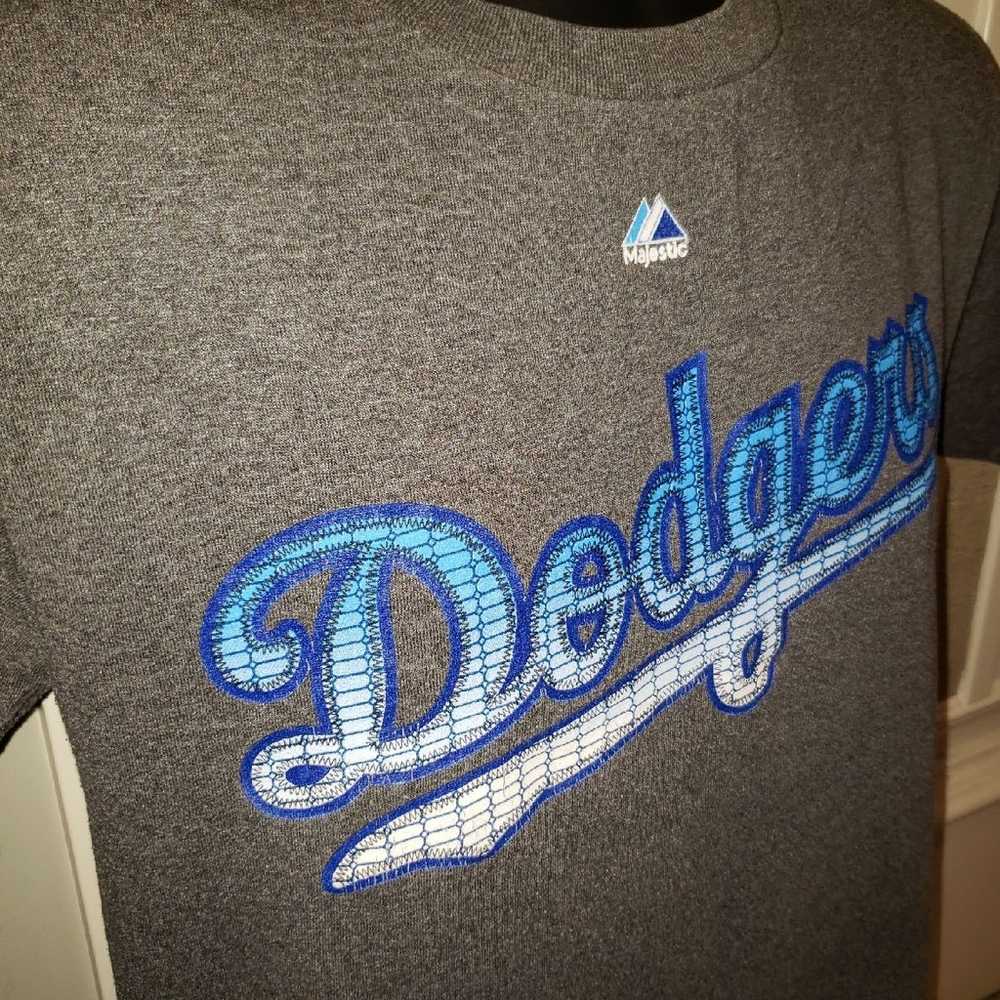 LA DODGERS Baseball Team Logo Men's Graphic T-Shi… - image 2
